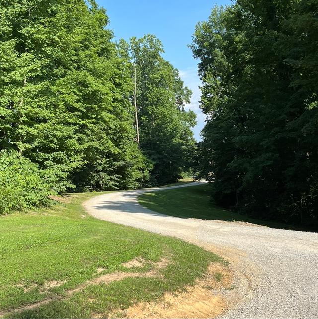 JM Enterprise 

Relax in a country setting, 6 full hookups with 50amp RV spaces with concrete pads. — RV parking in Albany, Ohio
