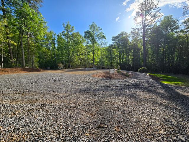 Fiddlehead Creek — RV parking in Fairview, North Carolina